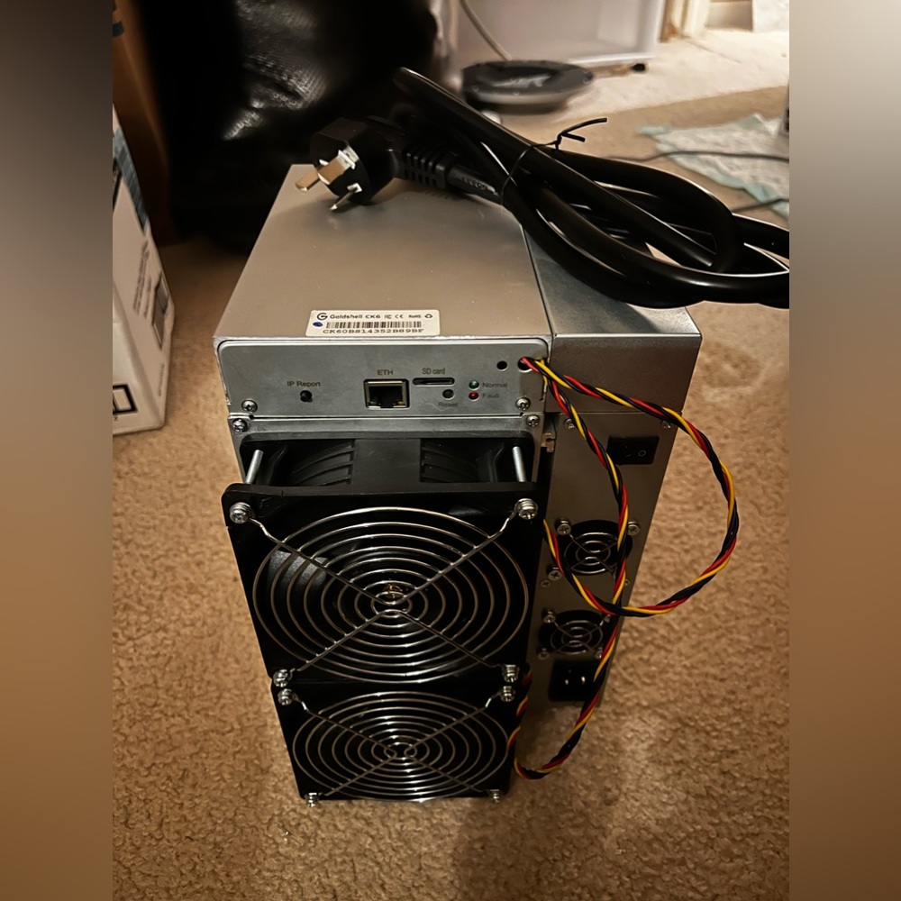 Goldshell CK6 Crypto Miner